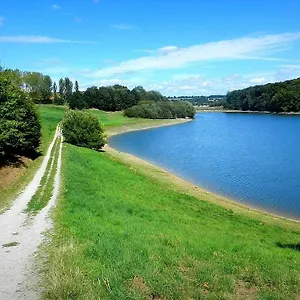 Charmant Entre Vitre Et Fougeres Apartment Chatillon-en-Vendelais