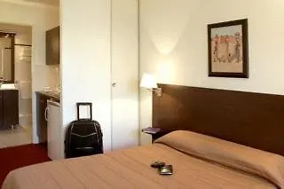 Aparthotel Adagio Access Lille Vauban 2*,